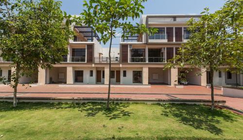 5BHK Villa with Private Pool