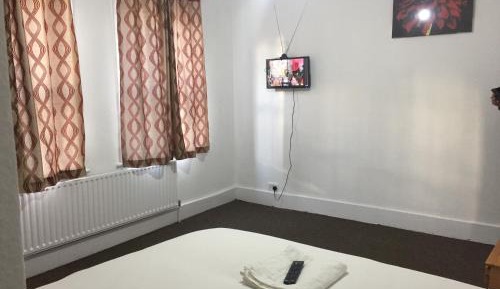 Double Room with Shared Bathroom