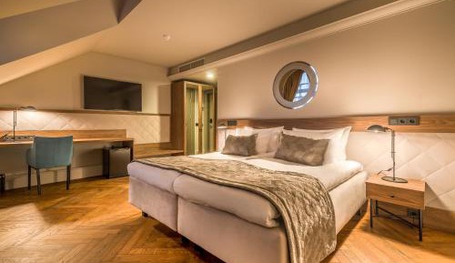 Classic Double or Twin Room