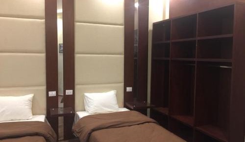 Deluxe Family Suite