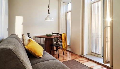 Apartment with Balcony