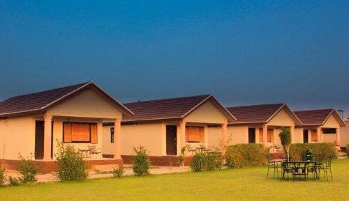Deluxe Double or Twin Room with Garden View