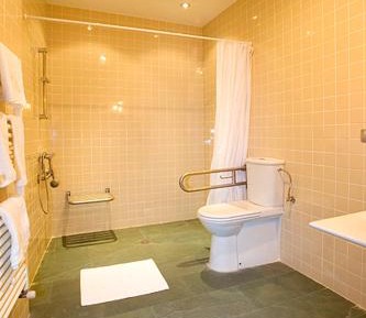 Queen Room with Two Queen Beds - Disability Access