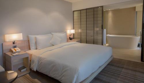 Corner Double Room