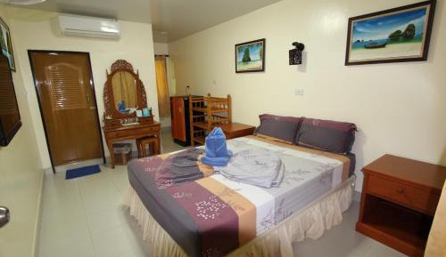 Standard Double or Twin Room with Air-Condition