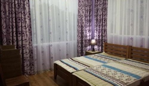 Standard Twin Room with Garden View