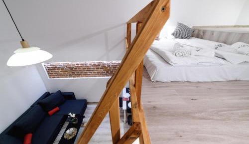 Apartment - Split Level