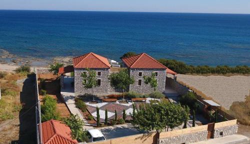 Villa - Beach Front