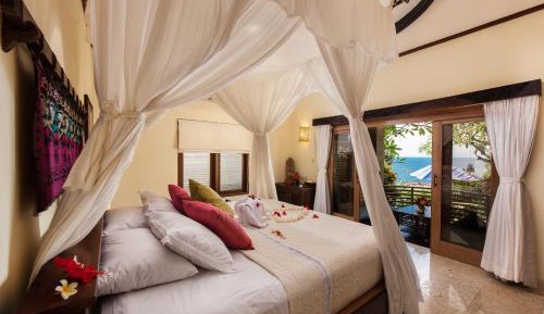 Deluxe Double Room with Balcony and Ocean View