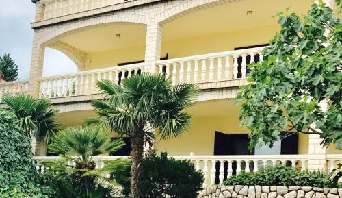 Apartment with Sea View 1