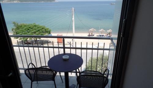 Triple Room with Sea View