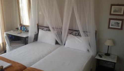 Triple Room with Mountain View