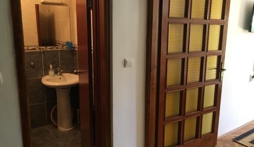 Deluxe Studio