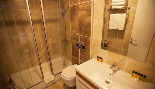 Economy Double or Twin Room