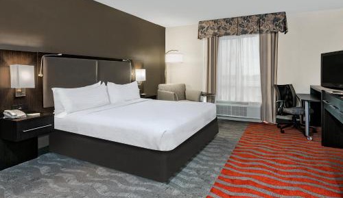 Standard King Room