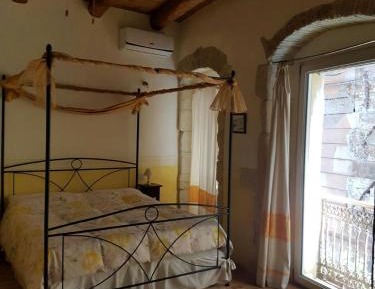 Studio with Balcony