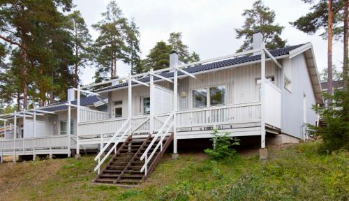 One-Bedroom Apartment with Sauna