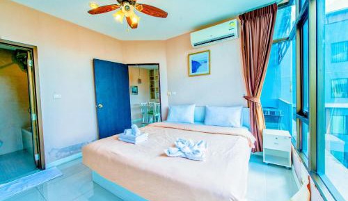 Two Bedroom Family Apartment with Pool View