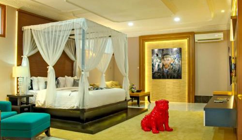 Presidential Suite
