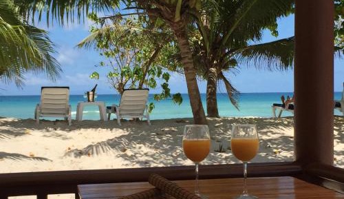 Villa - Beachfront
