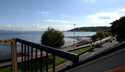 Superior Double Room with Sea View-Falls Bay
