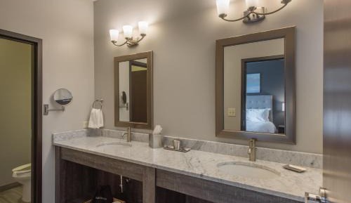 Deluxe Junior Suite