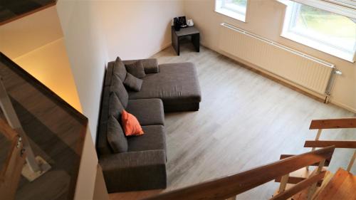 Family Room XL