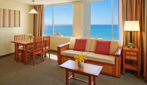 Ocean View One Bedroom Suite with One Queen Bed
