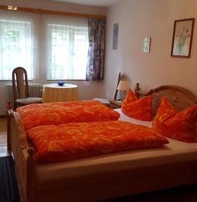 Double Room with Private External Bathroom