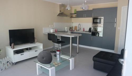 One-Bedroom Villa