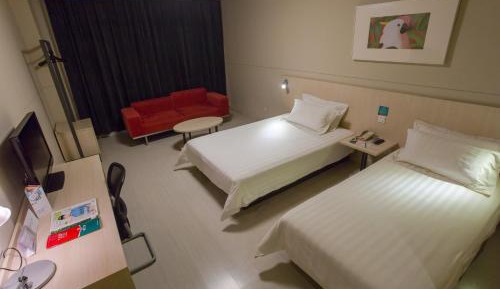 Standard Twin Room A