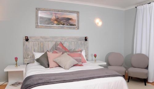 Double Room with Balcony and Sea View