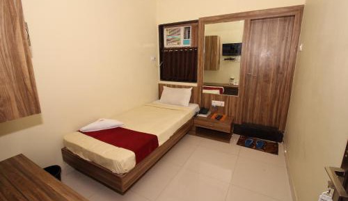 Deluxe Single Room