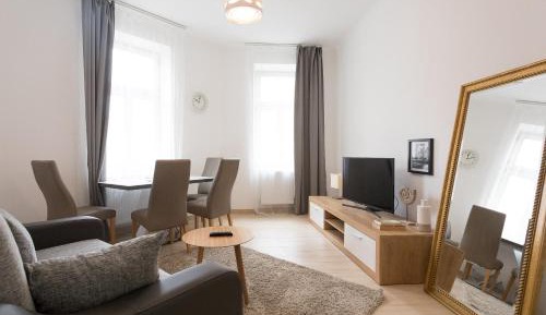 Apartment (10)