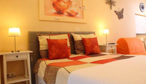Triple Room with Private Bathroom