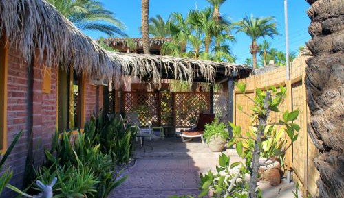 Bungalow with Garden View