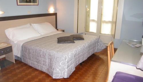 Double or Twin Room with Private Bathroom
