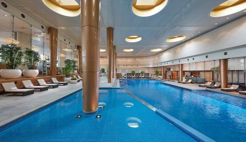 Premier Suite with Club Lounge Access