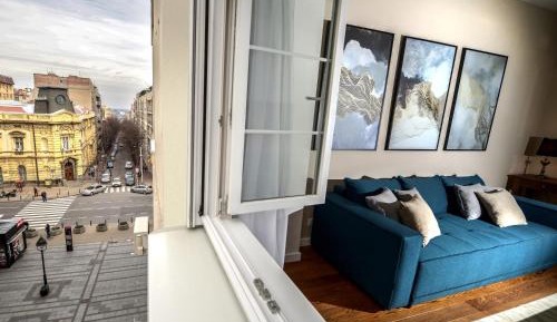 Superior Apartment