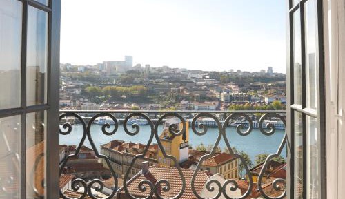 Standard Double Room with River View