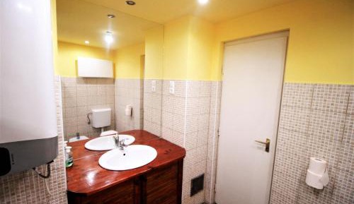 Two-Bedroom Apartment (Jókai tér 6.)