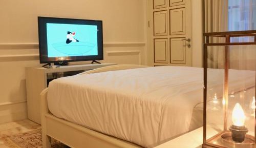 Queen Room with Garden View