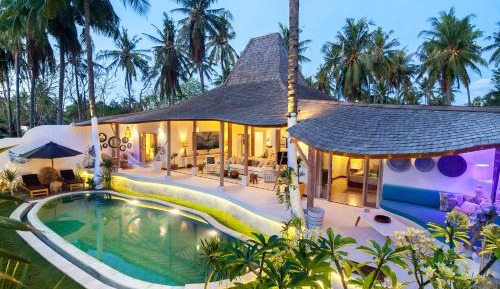 Four-Bedroom Villa with Private Pool