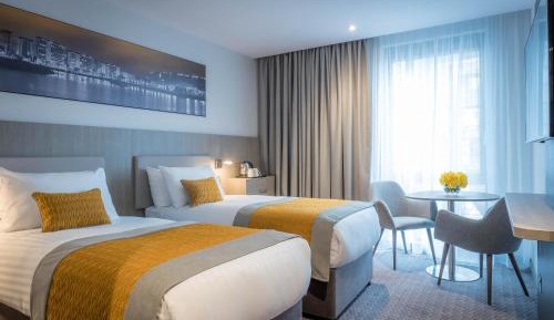 Deluxe Twin Room