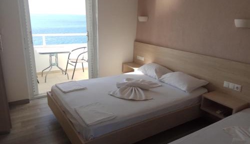 Premium Studio 3