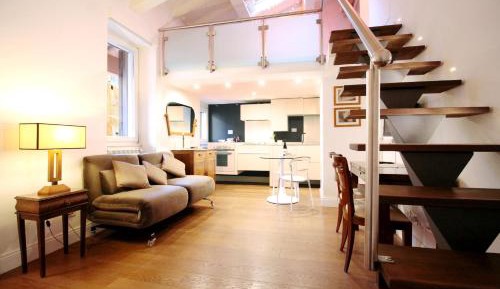 Apartment - Split Level