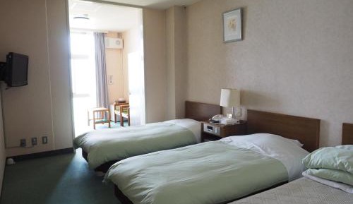 Triple Room with Private Toilet 