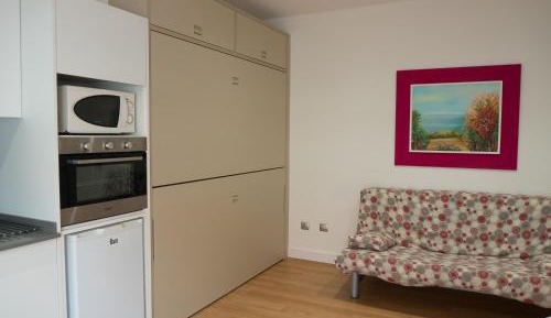 Apartment with Terrace