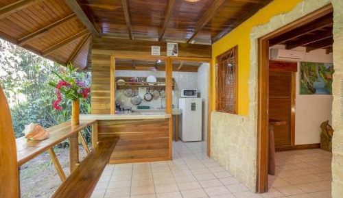 Bungalow with Kitchen and A/C