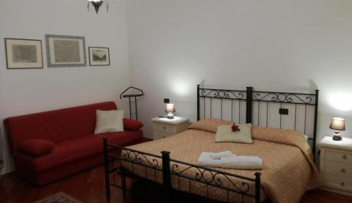Double Room with Shared Bathroom